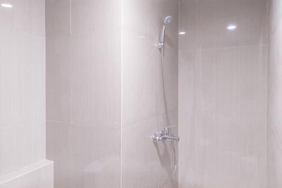 Apartemen Bintaro Embarcadero - Good Deal Unfurnished 1BR with AC Apartment at Bintaro Embarcadero By Travelio