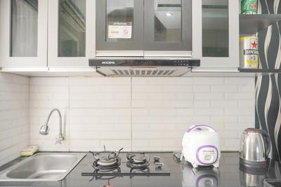 Apartemen Green Pramuka City - Pleasurable and Tidy 2BR Green Pramuka City Apartment By Travelio