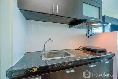 Apartemen Springlake Summarecon Bekasi - Pool View Studio Apartment Springlake Summarecon Bekasi By Travelio