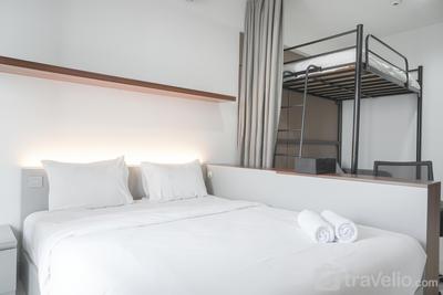 Apartemen West Vista - Comfort and Warm Studio Room at West Vista Apartment By Travelio