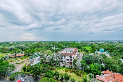 Apartemen Transpark Cibubur - Comfort and Well Furnished Studio at Transpark Cibubur Apartment By Travelio
