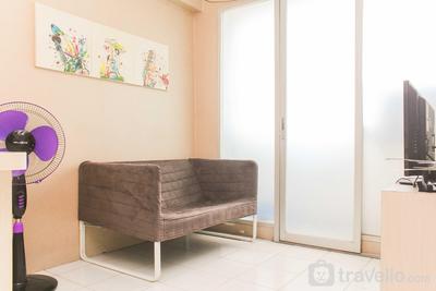 Apartemen Sentra Timur Residence - Cozy Living 1BR Apartment at Sentra Timur Residence By Travelio