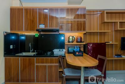 Apartemen Callia - Well Furnished and Cozy 1BR at Callia Apartment By Travelio