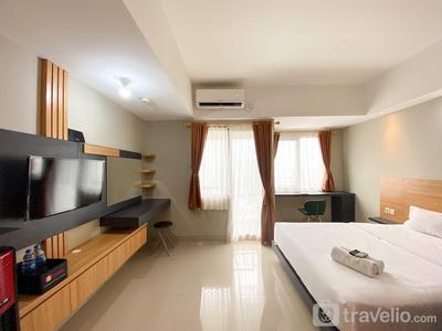 Apartemen LRT City Jatibening - Comfy Studio at Gateway Park LRT City Bekasi Apartment By Travelio