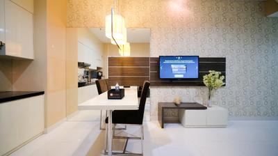 Apartemen Trillium Residence - Best Location and Tidy 2BR Apartment at Trillium Residence By Travelio