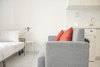 Apartemen Sky House Alam Sutera - Homey and Well Furnished Studio Sky House Alam Sutera Apartment By Travelio