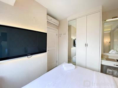 Apartemen Green Pramuka City - Nice and Comfort Living 1BR at Green Pramuka City Apartment By Travelio