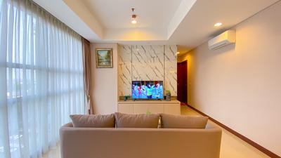 Apartemen The Kencana Residence - Spacious and Homey 2BR Apartment with Private Lift at The Kencana Residence By Travelio