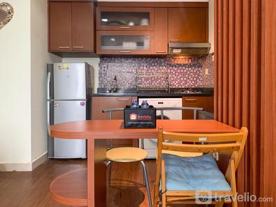 Apartemen Patria Park - Warm and Cozy 2BR Patria Park Apartment By Travelio
