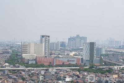 Apartemen Gading Greenhill - 2BR Gading Greenhill Apartment near Singapore International School By Travelio