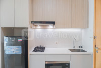 Apartemen Capitol Suites - Comfortable Studio Room at Capitol Suites Apartment By Travelio