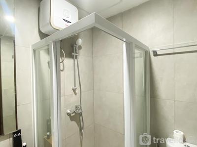 Apartemen Pollux Chadstone - Minimalist Studio Room at Pollux Chadstone Apartment By Travelio