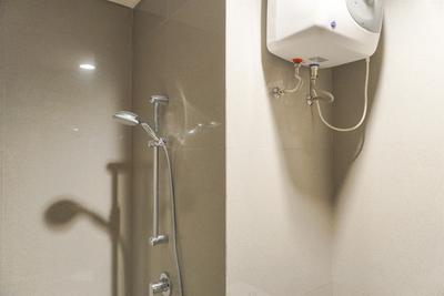 Apartemen West Vista - Comfy and Well Furnished 2BR West Vista Apartment By Travelio