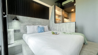Studio Industrial Areum Residence at Tokyo Riverside