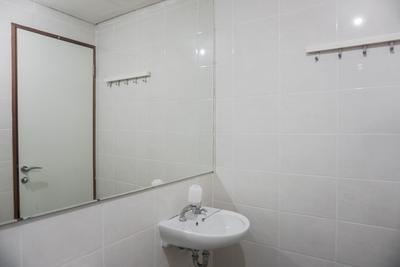 Apartemen Green Bay Condominium - 2BR Unfurnished with AC at Green Bay Condominium Apartment By Travelio