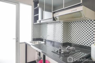Apartemen Seasons City Latumenten - Homey and Tidy 2BR Seasons City Apartment By Travelio