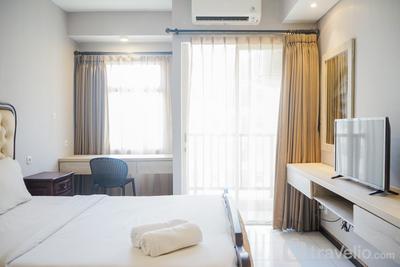 Cozy Living Studio Apartment at Ayodhya Residence Tangerang By Travelio