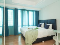 Apartemen Capitol Suites - Chic and Warm Studio Room at Apartment Capitol Suites By Travelio