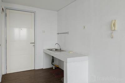 Apartemen Bintaro Plaza Residence Altiz Tower - Studio Unfurnished with AC Apartment at Bintaro Plaza Residence Altiz Tower By Travelio