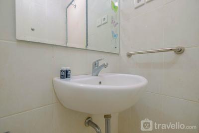 Apartemen Nifarro Park - Best Price Modern Studio Apartment at Nifarro Park By Travelio