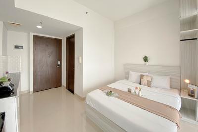 Apartemen LRT City Bekasi - Comfort and Simply Look Studio Eastern Green LRT City Apartment By Travelio