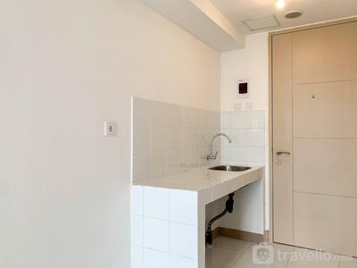 Apartemen Tokyo Riverside PIK 2 - Homey Studio Unfurnished at 17th Floor Tokyo Riverside PIK 2 Apartment By Travelio