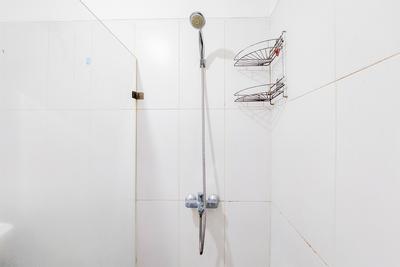 Apartemen Skylounge Tamansari - Best Unfurnished Studio (No Kitchen) with AC Skylounge Tamansari Apartment By Travelio