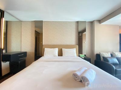 Apartemen El Royale - Deluxe and Well Appointed 2BR at El Royale Apartment By Travelio