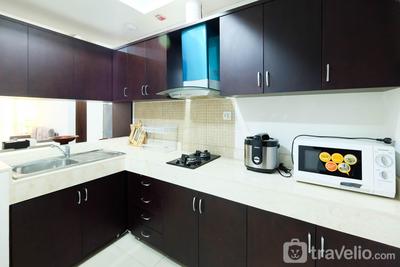 Apartemen Kemang Village -  Luxurious Furnished 2BR Kemang Village Apartment By Travelio