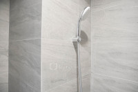 Apartemen Collins Boulevard - Unfurnished Studio with AC at Collins Boulevard Apartment By Travelio
