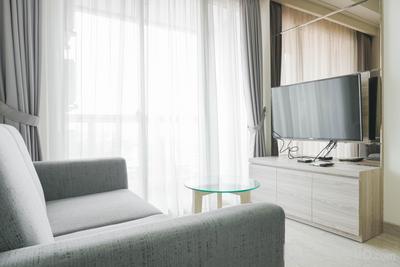 Apartemen Menteng Park - Strategic 2BR Private Lift at Menteng Park Apartment By Travelio