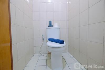 Apartemen Tifolia - Tifolia Studio Apartment with Double Bed near LRT Station By Travelio