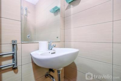 Apartemen Margonda Residence 5 - Warm and Cozy Studio Apartment Margonda Residence 5 near Campus By Travelio