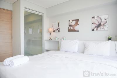 Apartemen Maqna Residence - Comfy and Spacious 2BR Loft Apartment Maqna Residence By Travelio