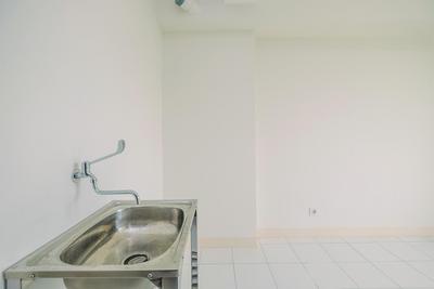 Apartemen Podomoro Golf View - Unfurnished 2BR at 25th Floor Podomoro Golf View Apartment By Travelio