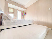 Apartemen Parahyangan Residence - Modern 2BR Apartment Without Living Room at Parahyangan Residence By Travelio
