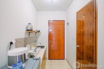 Apartemen Dave - Great Deal Studio at Dave Apartment near Campus By Travelio