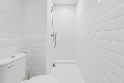 Apartemen Kingland Avenue - Modern Studio Loft Unfurnished at Kingland Avenue Apartment By Travelio