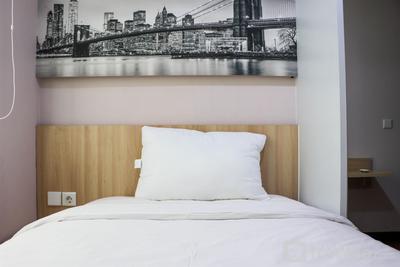 Apartemen Gallery West Residence - Best Choice and Modern 2BR Apartment at Gallery West Residence By Travelio