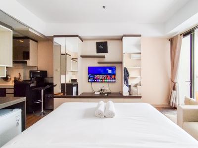 Apartemen Beverly Dago - Simply and Comfy Studio Room Apartment Beverly Dago By Travelio