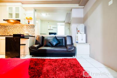 Apartemen Kalibata City - Homey 2BR Kalibata City Apartment By Travelio