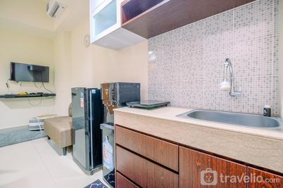 Apartemen Evenciio Margonda - Nice 1BR at Evenciio Margonda Apartment By Travelio