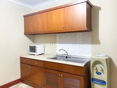 Apartemen Batavia Benhil - Good Deal and Comfortable 2BR Batavia Benhil Apartment By Travelio