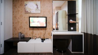 Apartemen Trillium Residence - Best Location and Tidy 2BR Apartment at Trillium Residence By Travelio