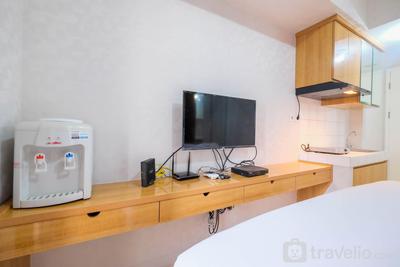 Apartemen Springlake Summarecon Bekasi - Elegant Studio Room The Springlake Summarecon Apartment By Travelio
