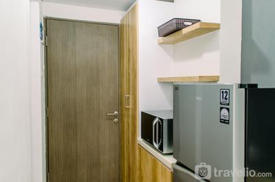 Apartemen Emerald Bintaro - Cozy and Warm Studio Room (No Kitchen) at Emerald Bintaro Apartment By Travelio