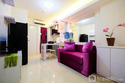 Apartemen Bassura City - Comfy 2BR Bassura City Apartment near Mall By Travelio