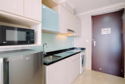 Apartemen Menteng Park - Comfort and Modern Look Studio Menteng Park Apartment By Travelio