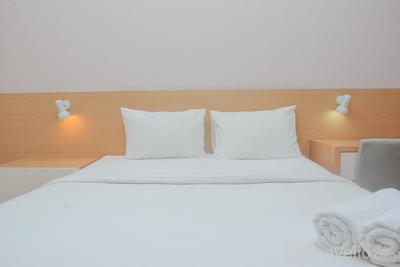 Apartemen Signature Park Tebet - Comfort and Stylish Studio Signature Park Tebet Apartment By Travelio