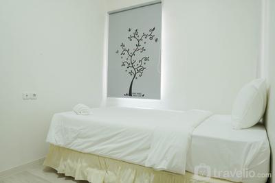 Apartemen Mediterania Garden Residence 1 - Comfy 2BR Apartment at Mediterania Garden Residence 1 By Travelio